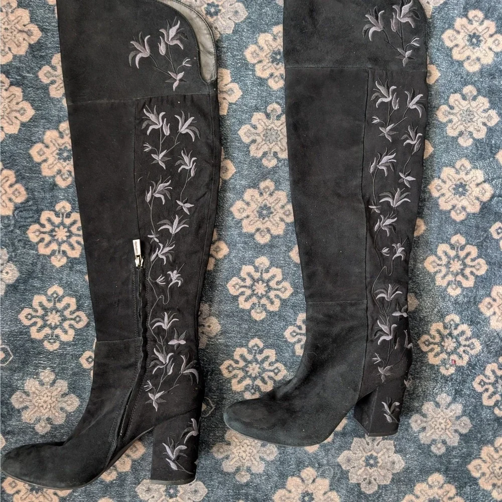 Kenneth Cole Claire Black Embroidered Over The Knee Boots Floral Suede Womens 9M